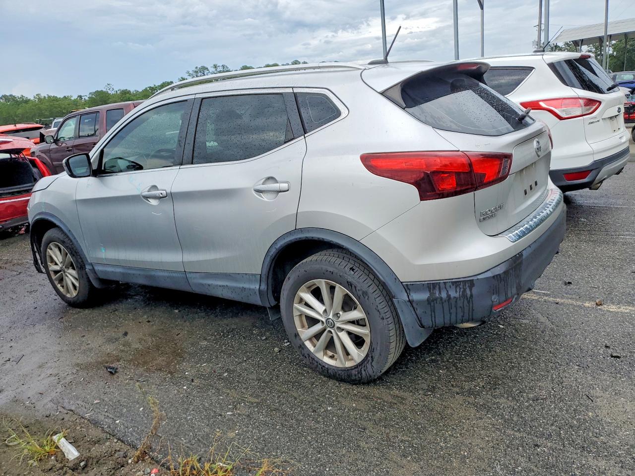 2019 NISSAN ROGUE