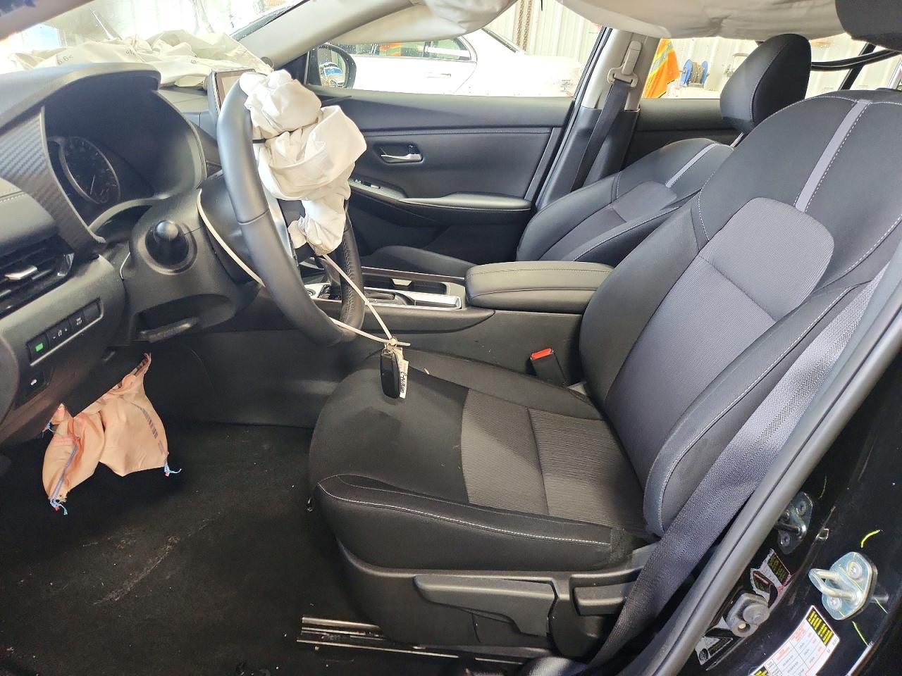 2025 NISSAN SENTRA