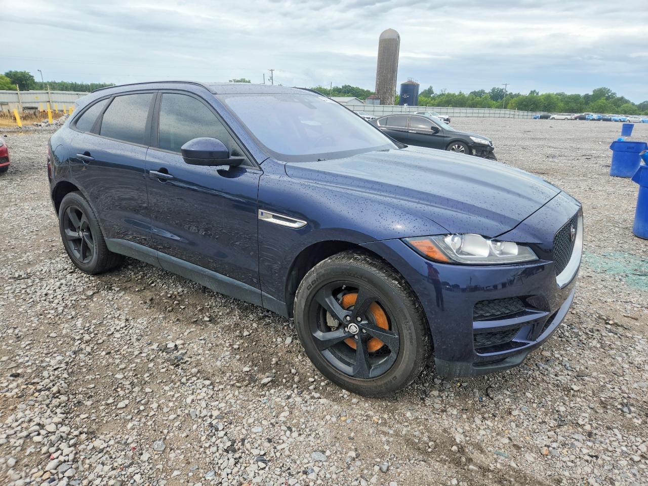 2018 JAGUAR F-PACE