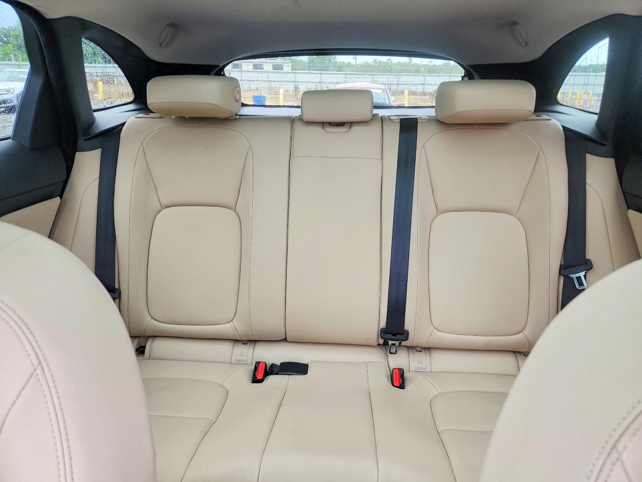 2018 JAGUAR F-PACE