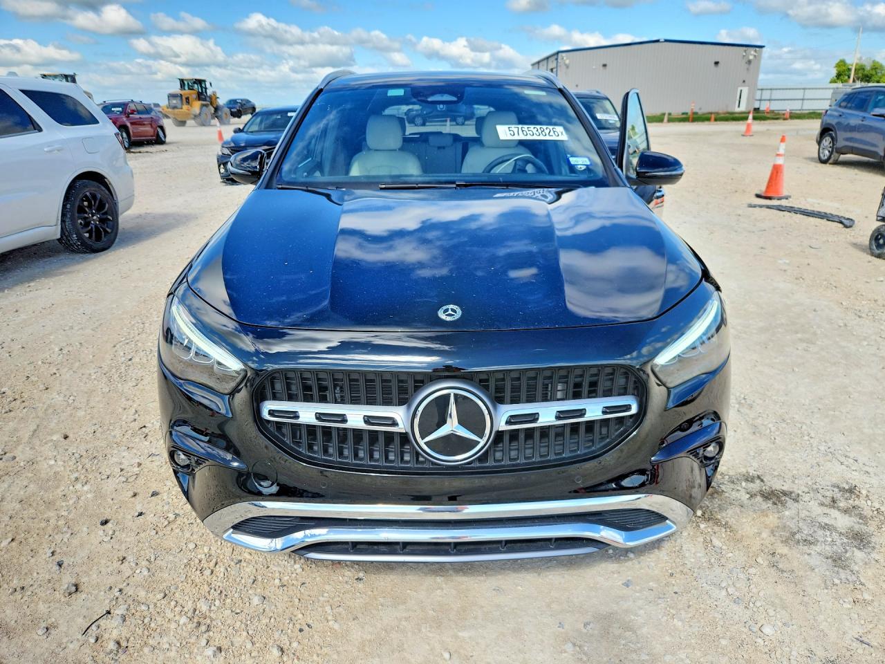 2025 MERCEDES-BENZ GLA-CLASS