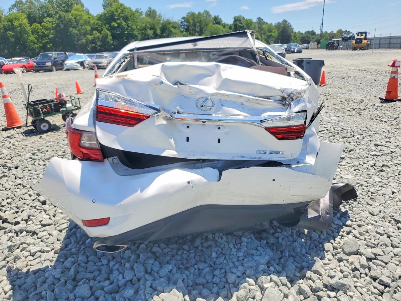 2016 LEXUS ES350