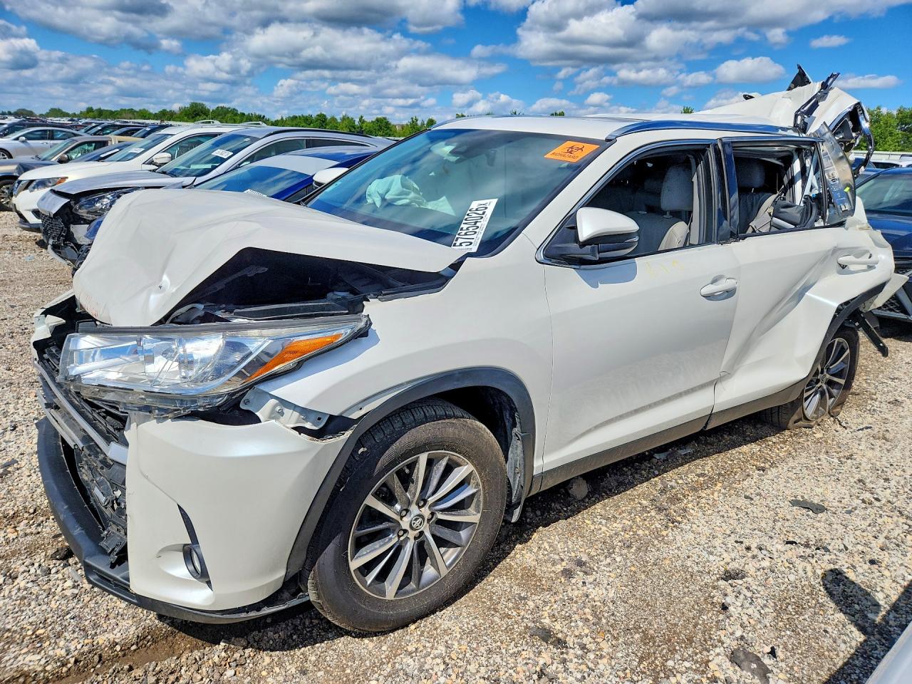2019 TOYOTA HIGHLANDER