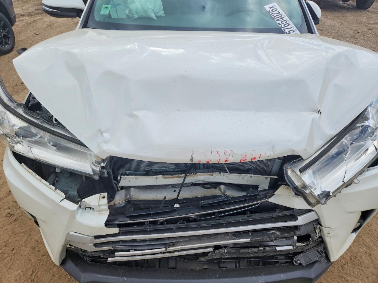 2019 TOYOTA HIGHLANDER
