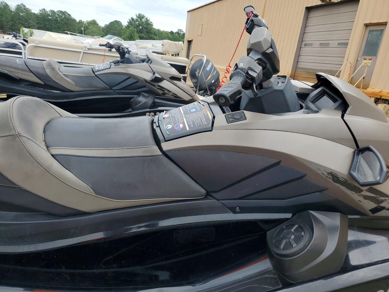 2022 YAMAHA GP 1800B-Y