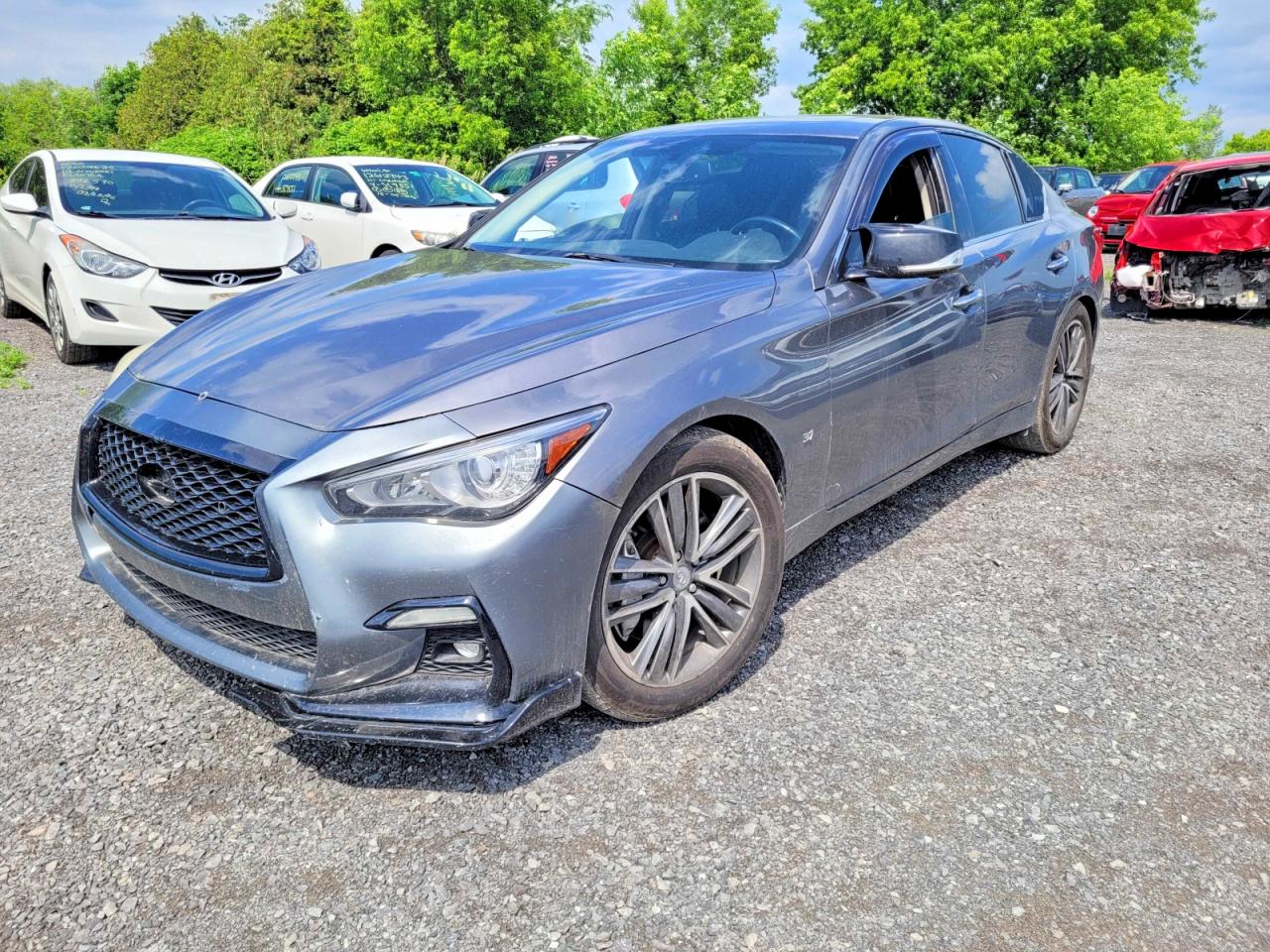 2015 INFINITI Q50