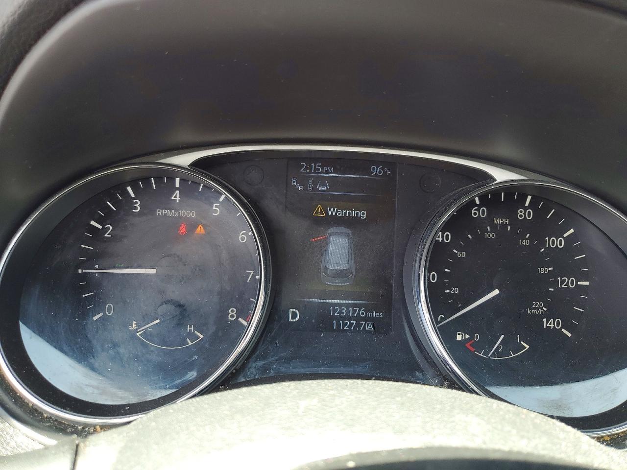 2014 NISSAN ROGUE