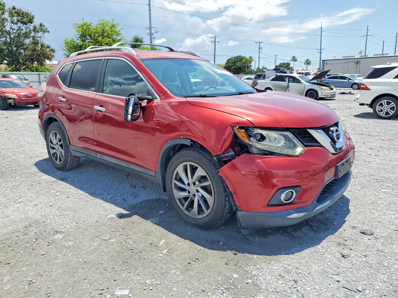 2014 NISSAN ROGUE