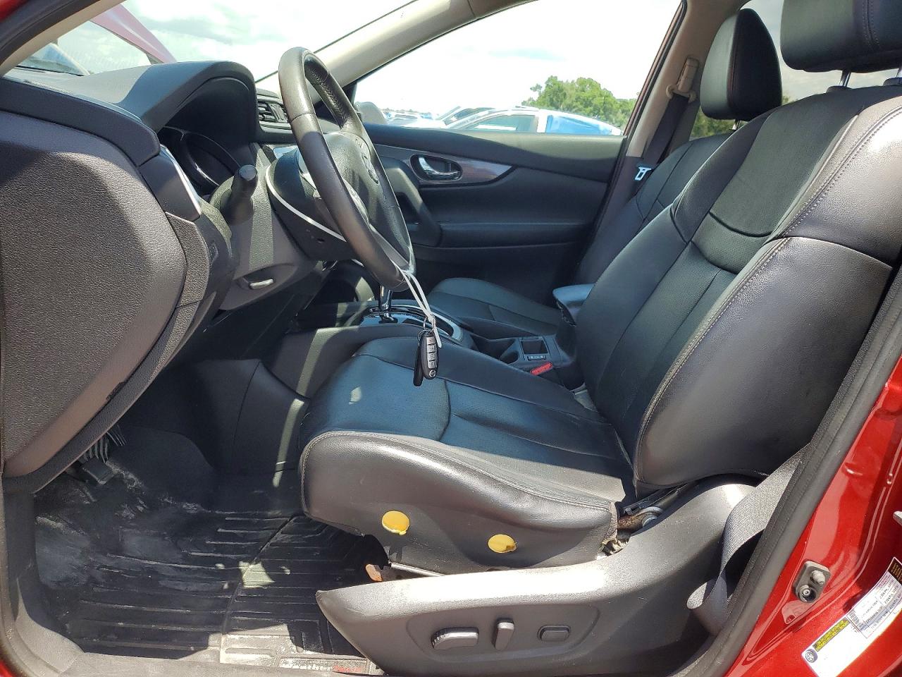 2014 NISSAN ROGUE