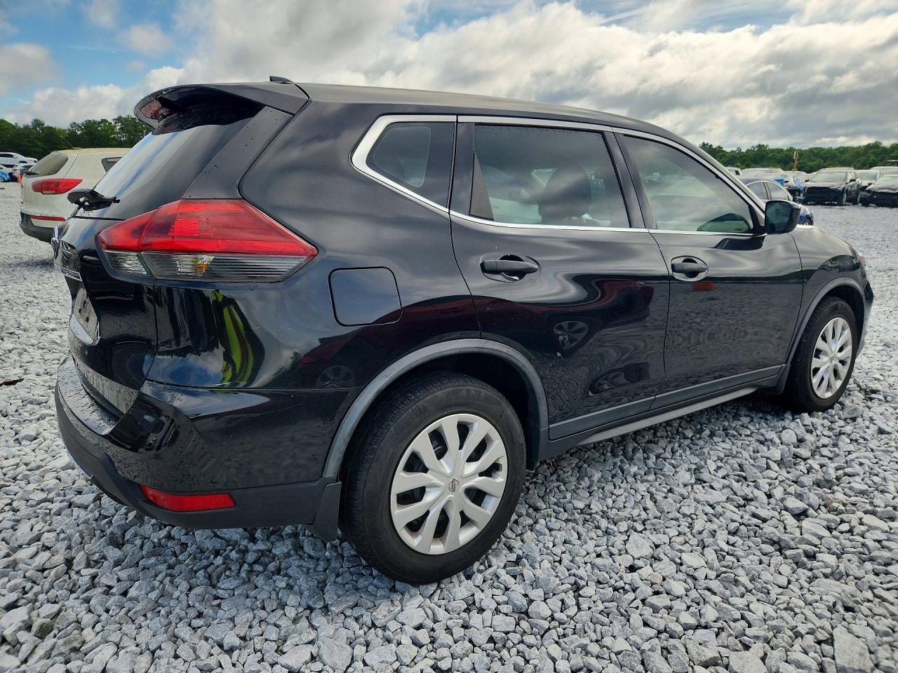 2018 NISSAN ROGUE