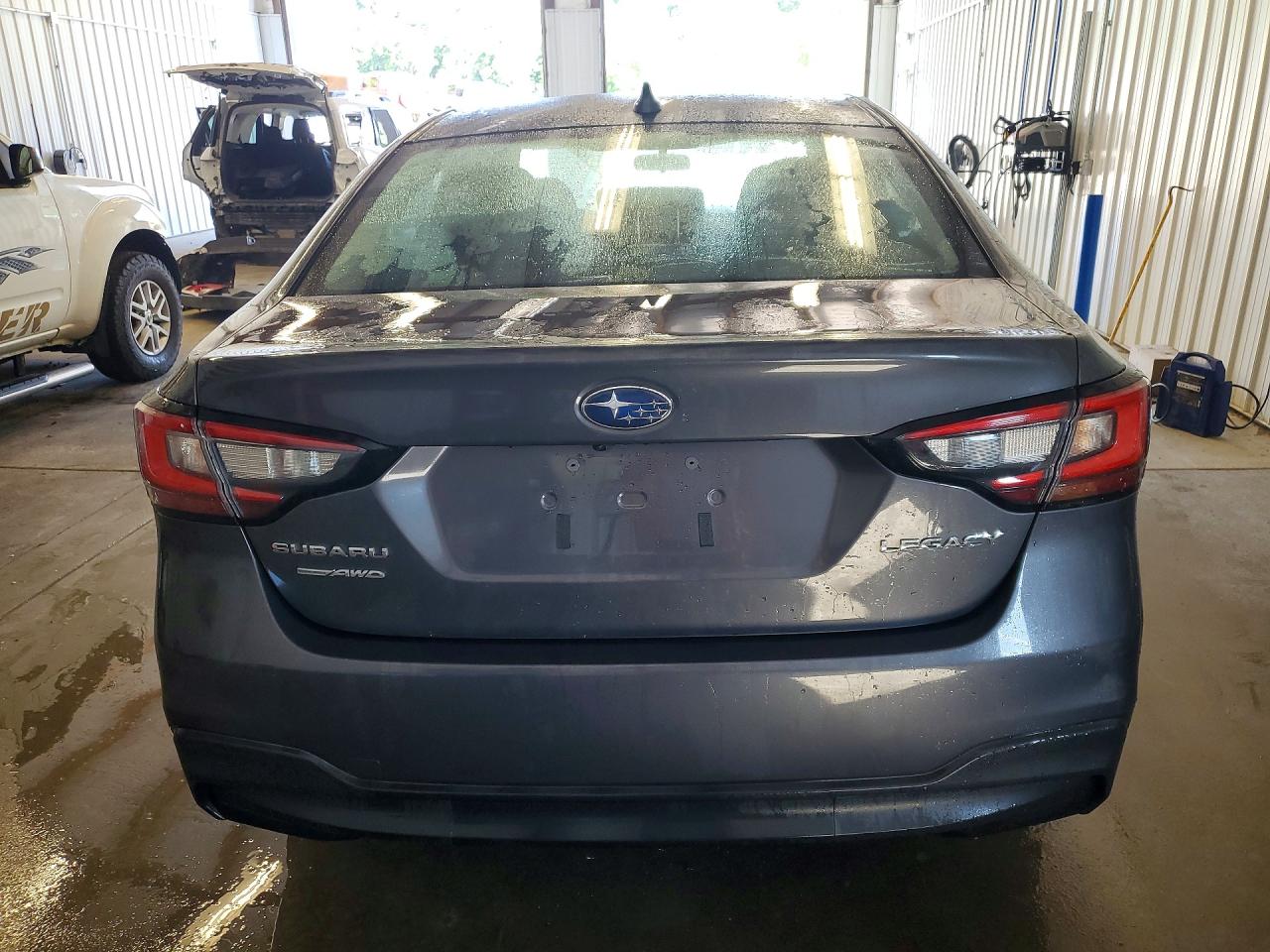 2023 SUBARU LEGACY