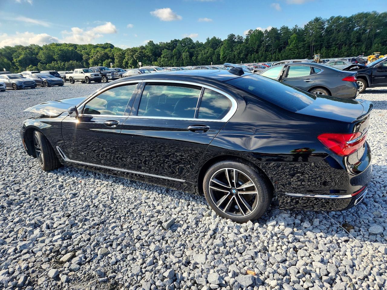 2016 BMW 7 SERIES