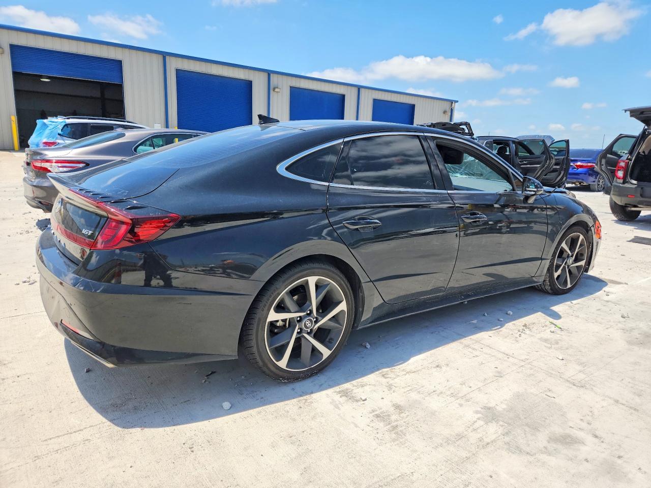 2023 HYUNDAI SONATA
