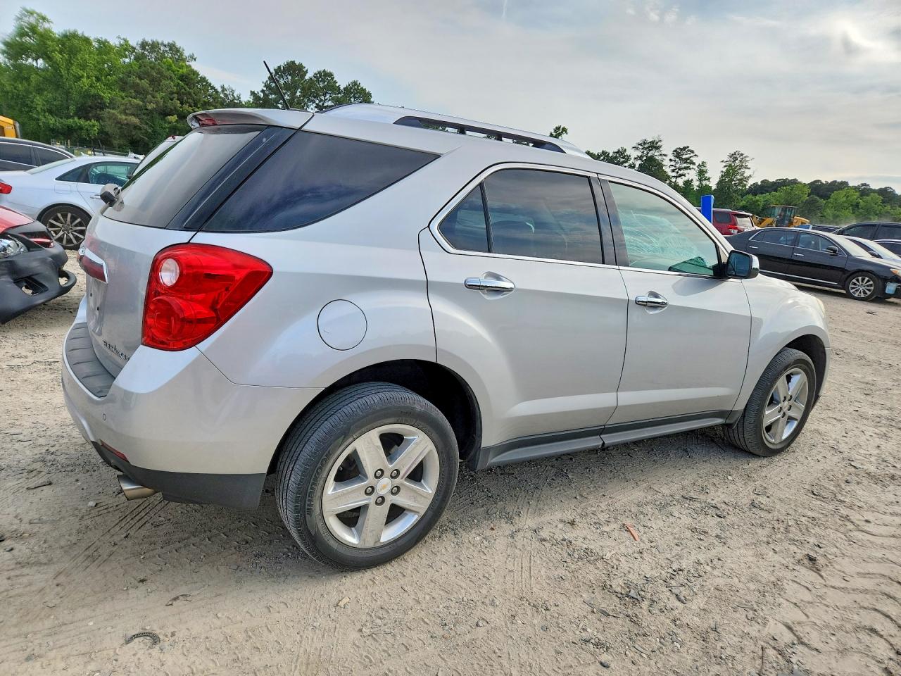 2015 CHEVROLET EQUINOX
