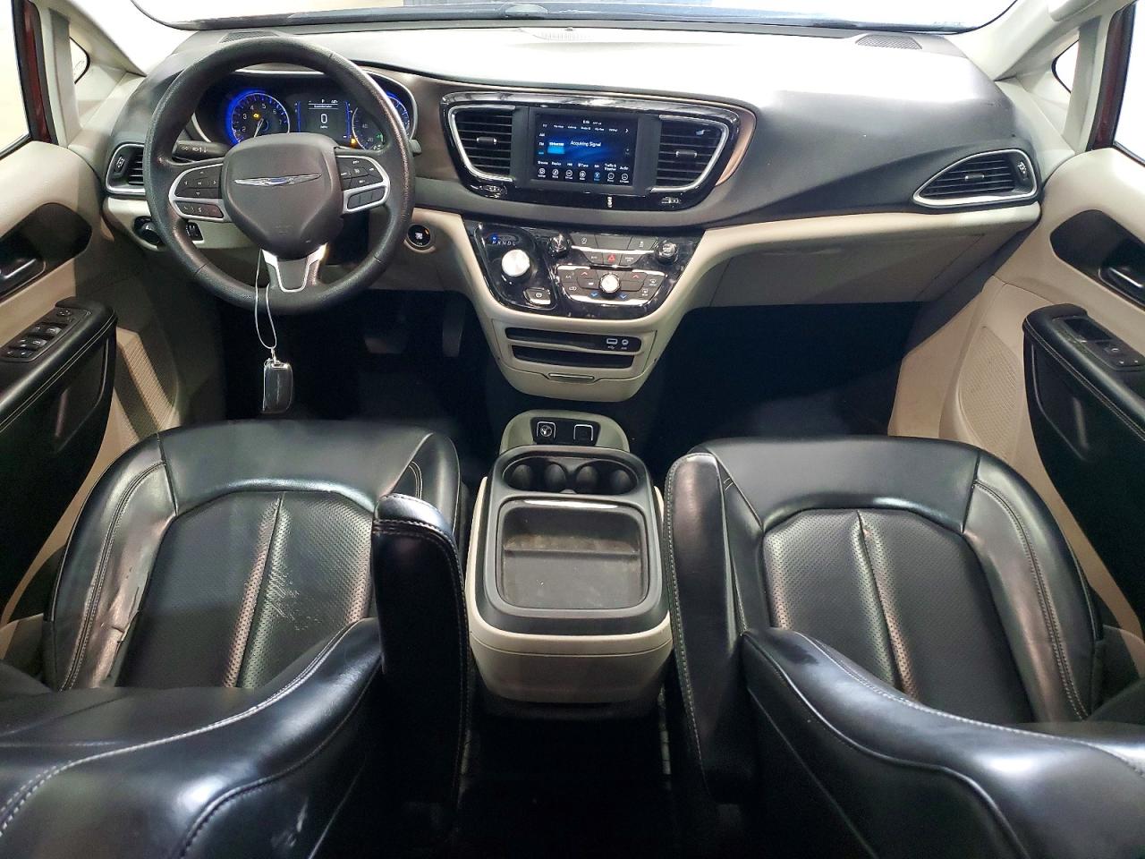 2020 CHRYSLER MINIVAN