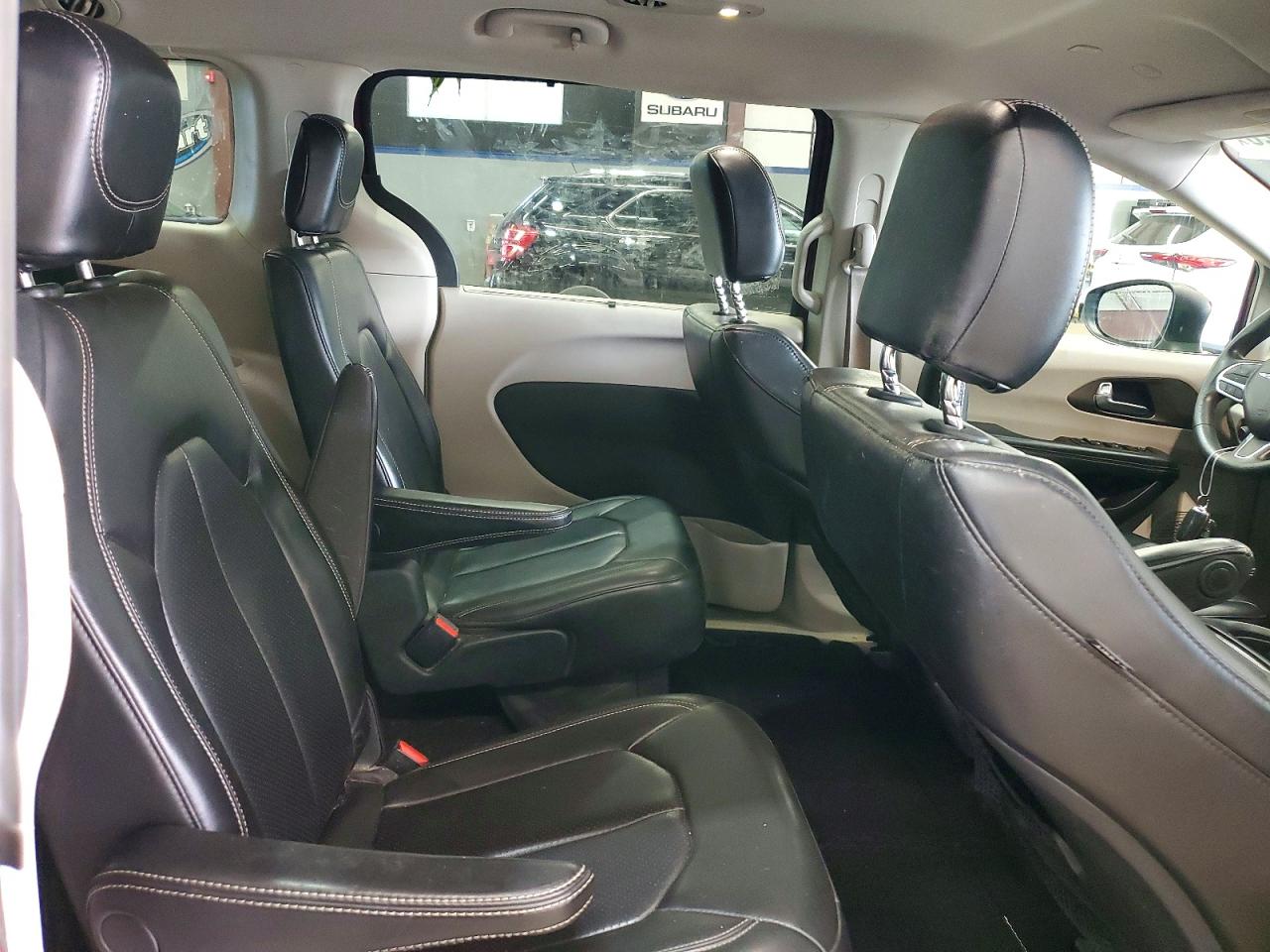 2020 CHRYSLER MINIVAN
