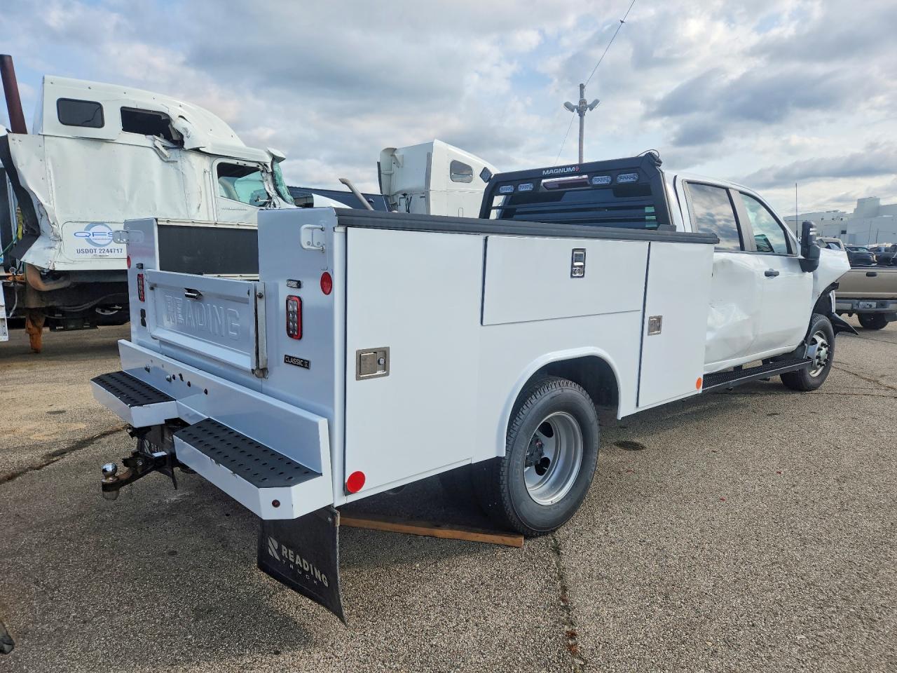 2024 CHEVROLET SILVERADO