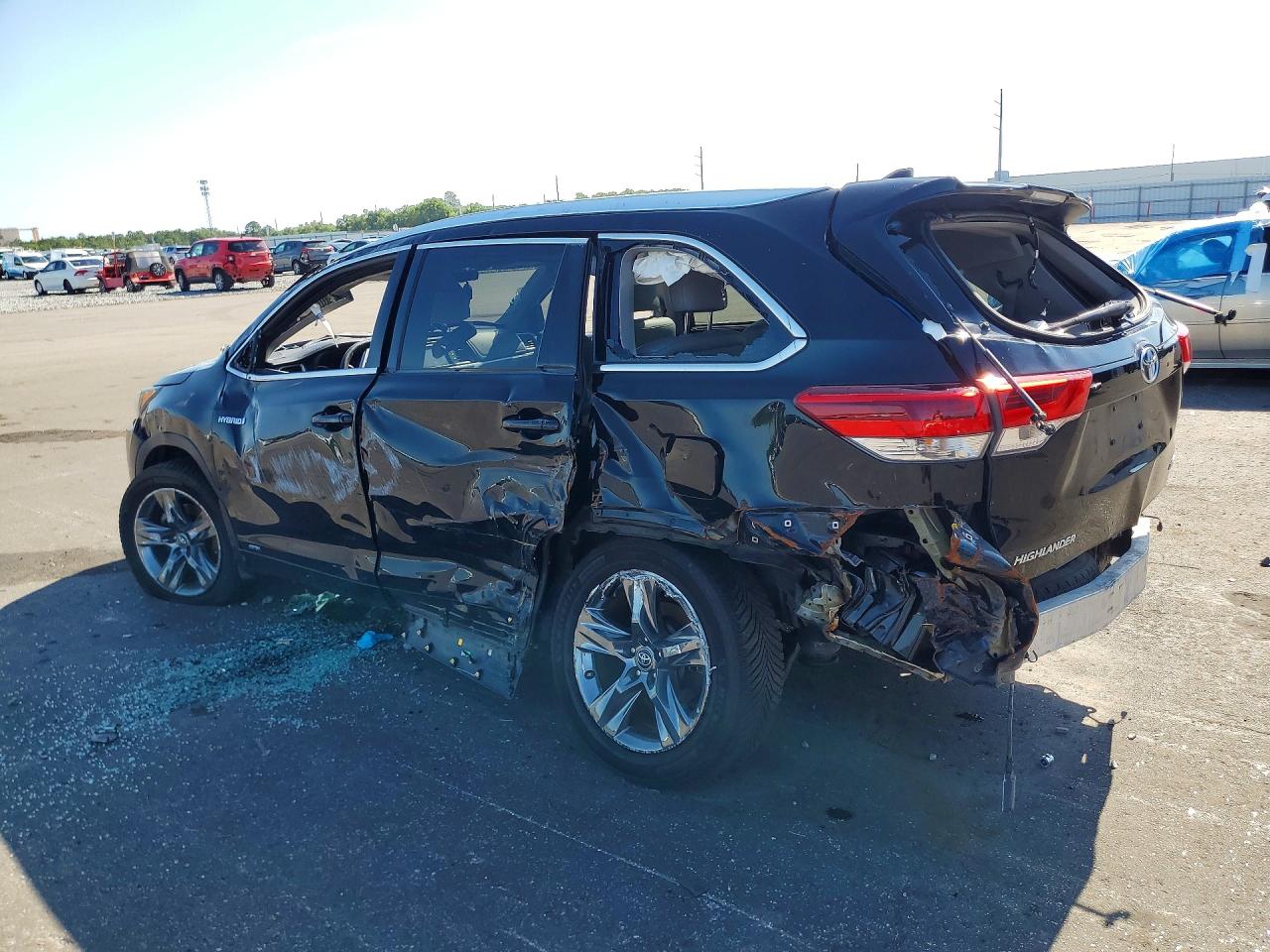 2017 TOYOTA HIGHLANDER
