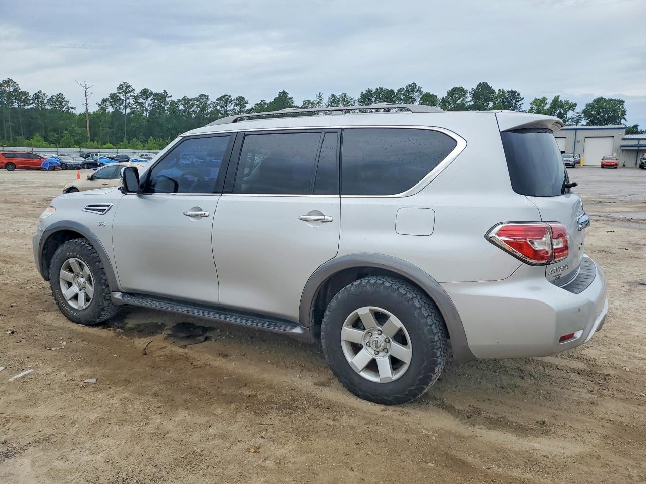 2017 NISSAN ARMADA