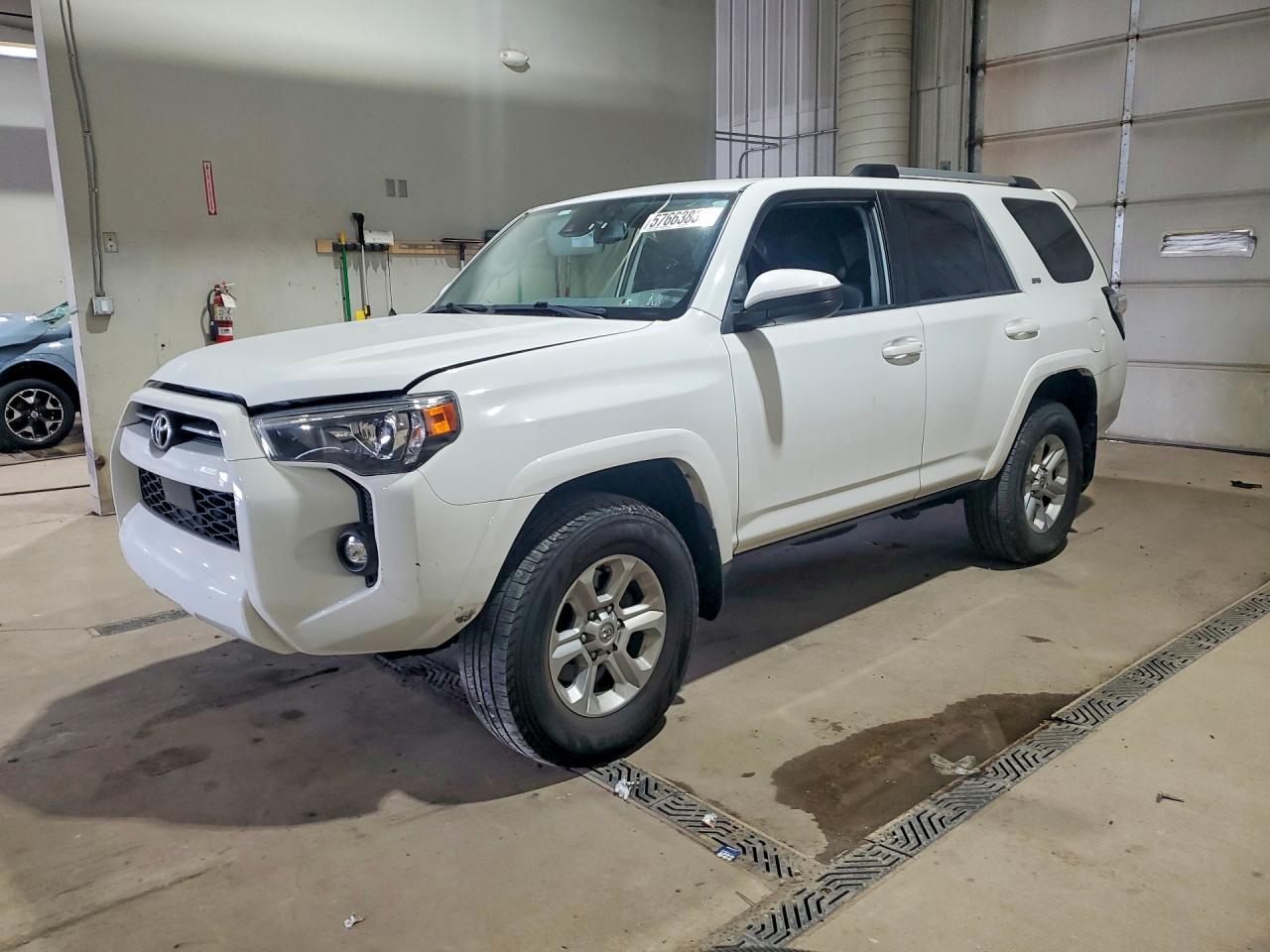 2022 TOYOTA 4RUNNER