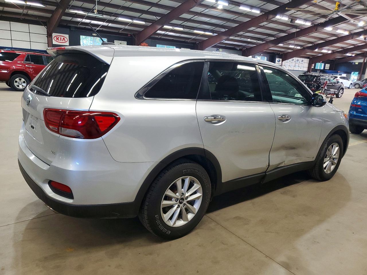2019 KIA SORENTO