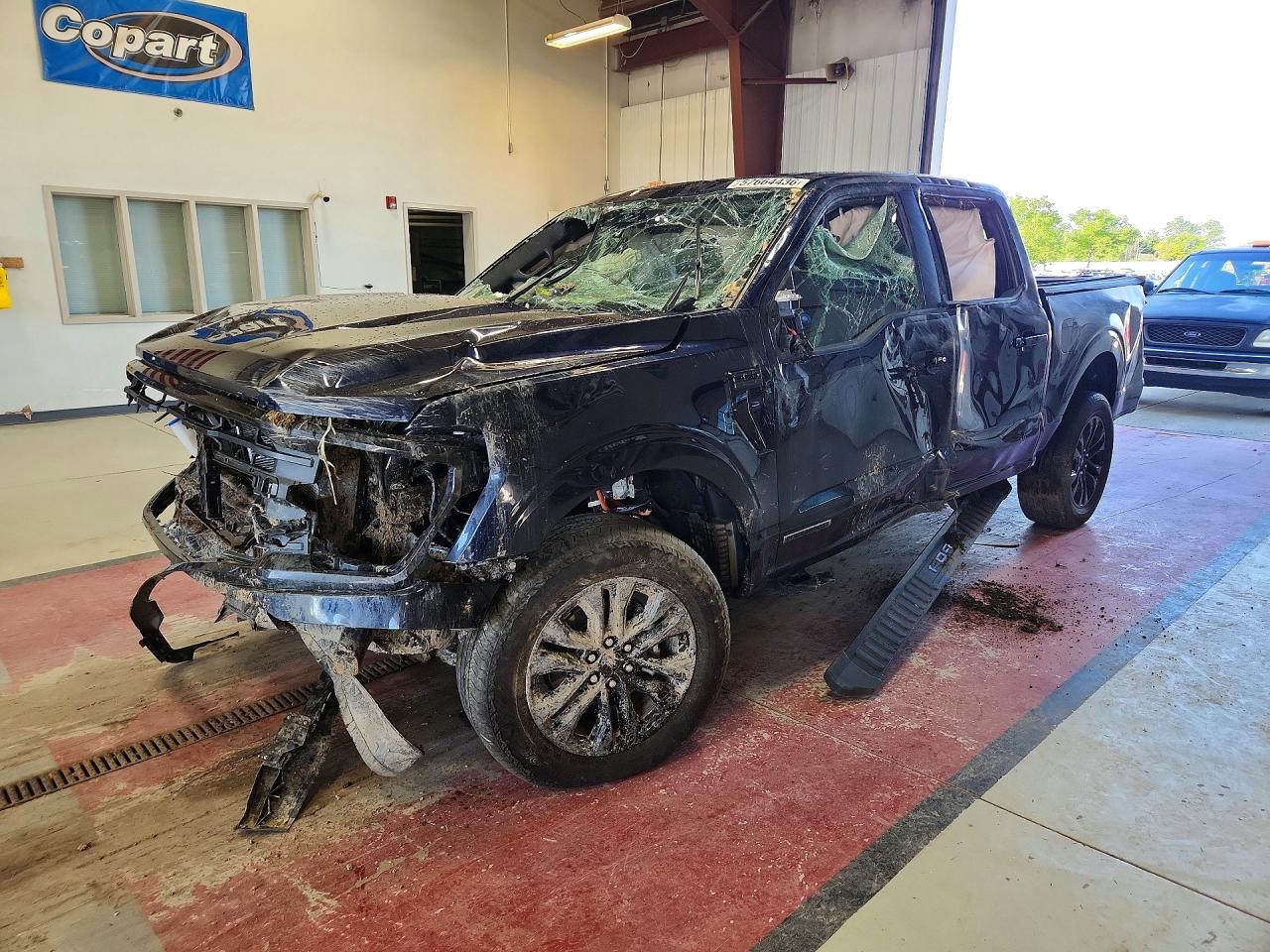 2025 FORD F150