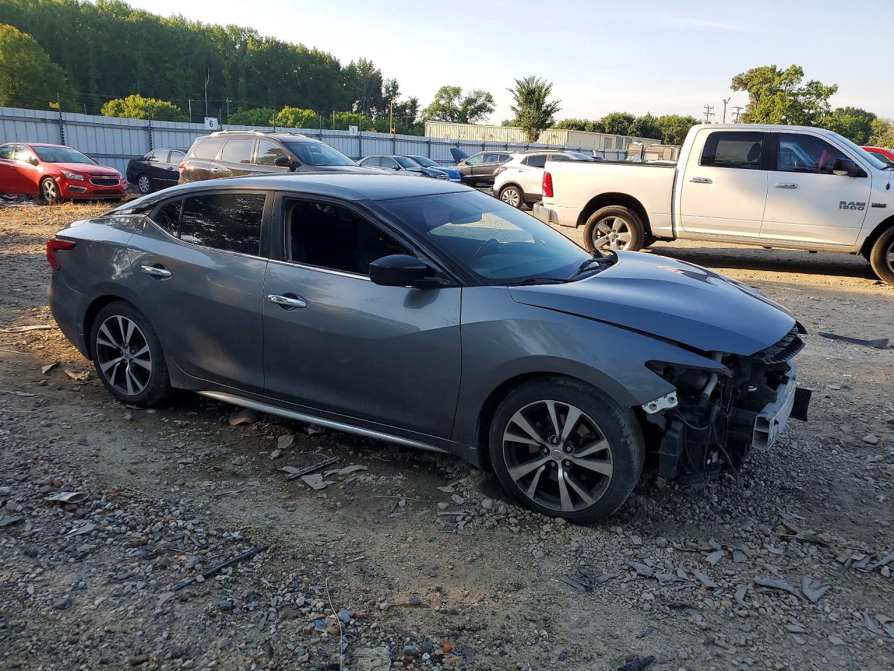 2017 NISSAN MAXIMA
