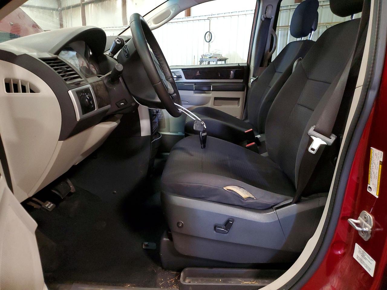 2010 DODGE CARAVAN