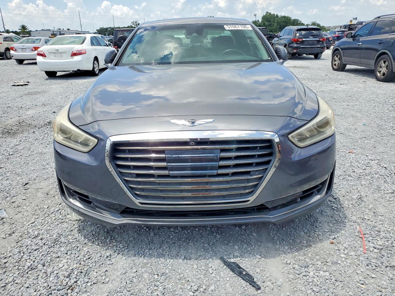 2017 GENESIS G90