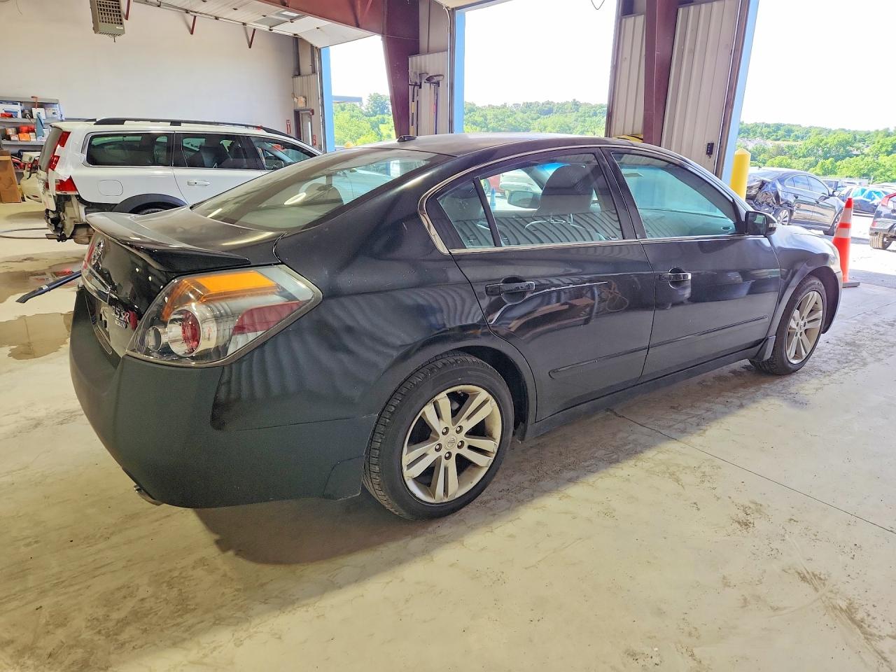 2012 NISSAN ALTIMA
