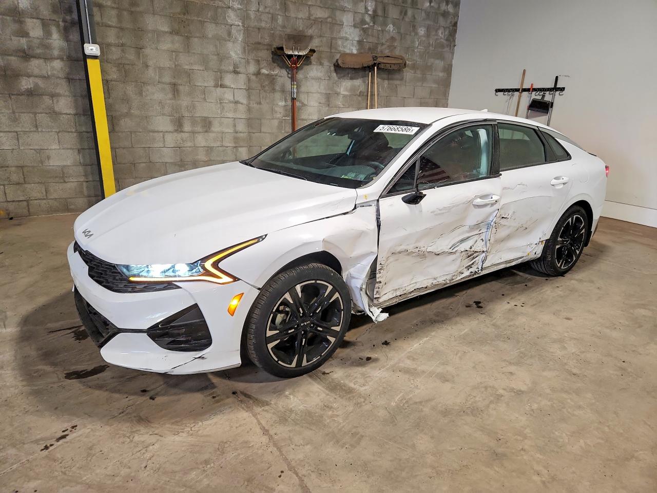 2023 KIA K5