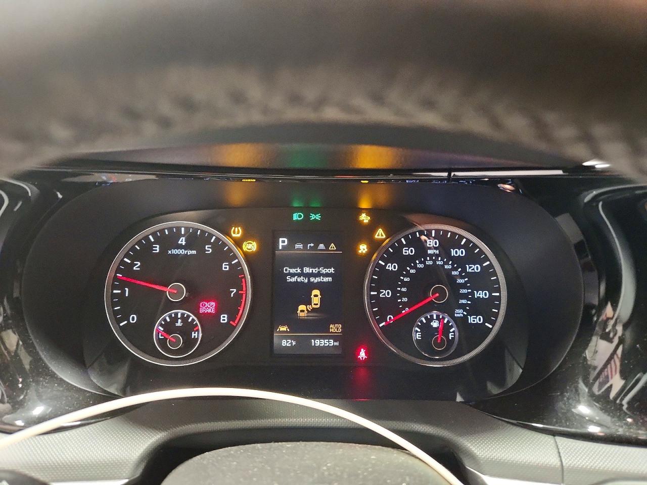 2023 KIA K5