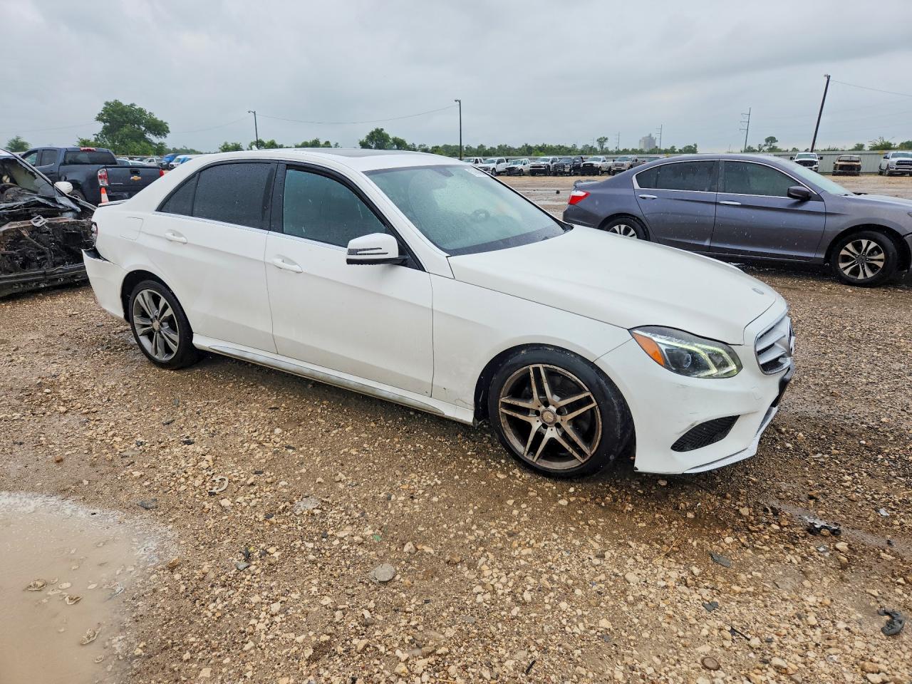 2016 MERCEDES-BENZ E-CLASS