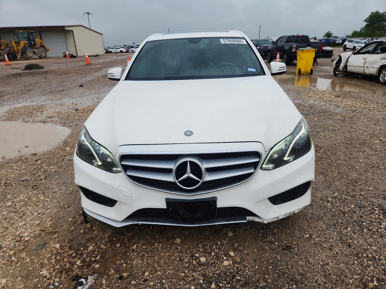 2016 MERCEDES-BENZ E-CLASS