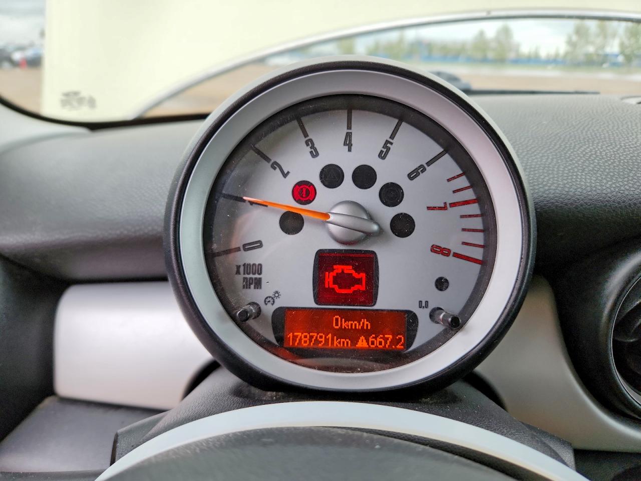 2009 MINI COOPER