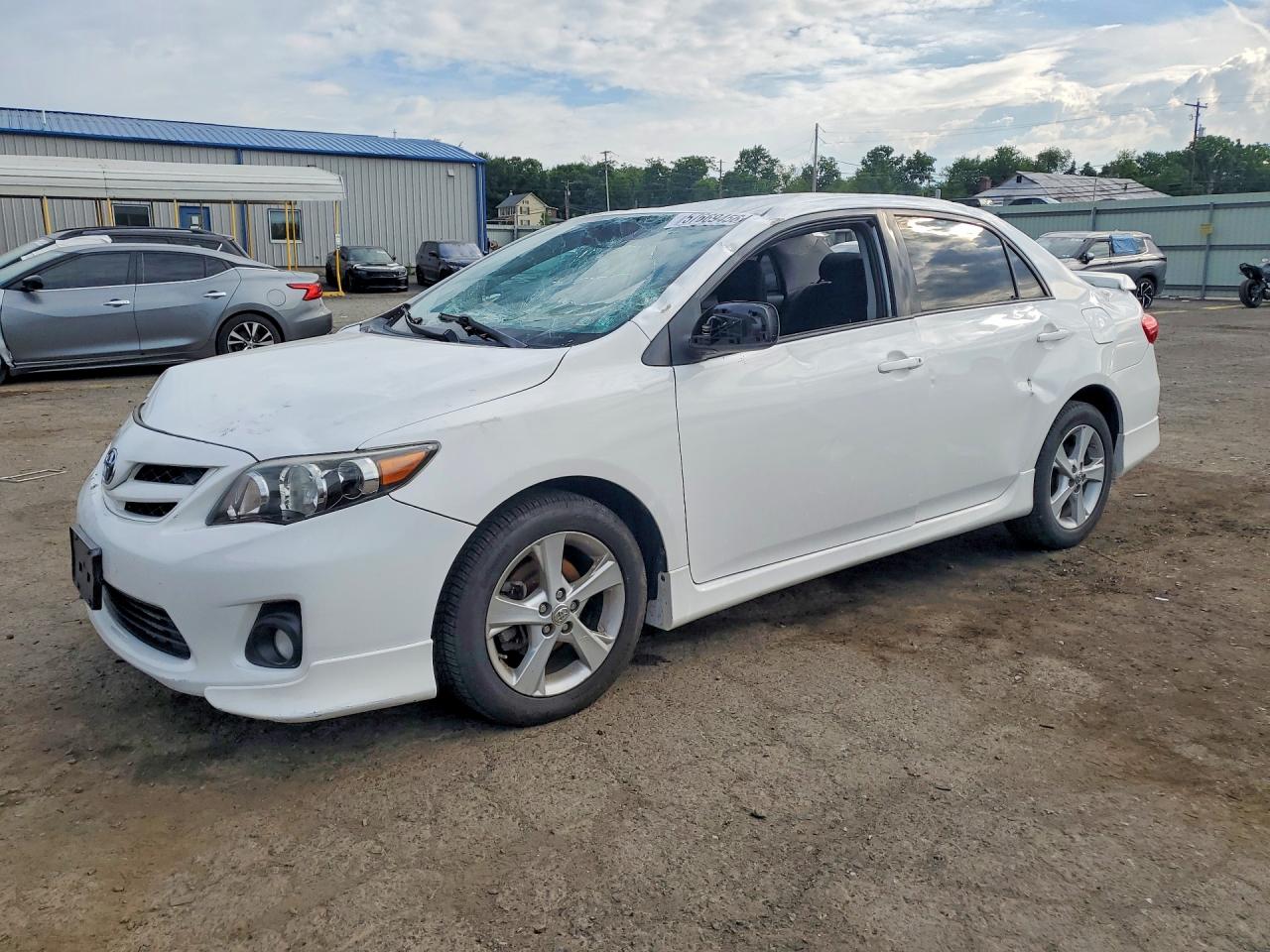 2013 TOYOTA COROLLA
