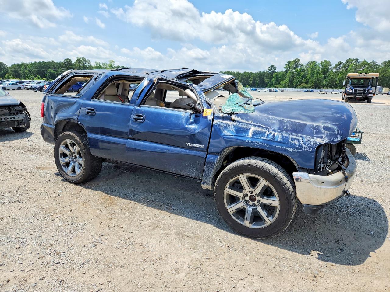 2004 GMC YUKON