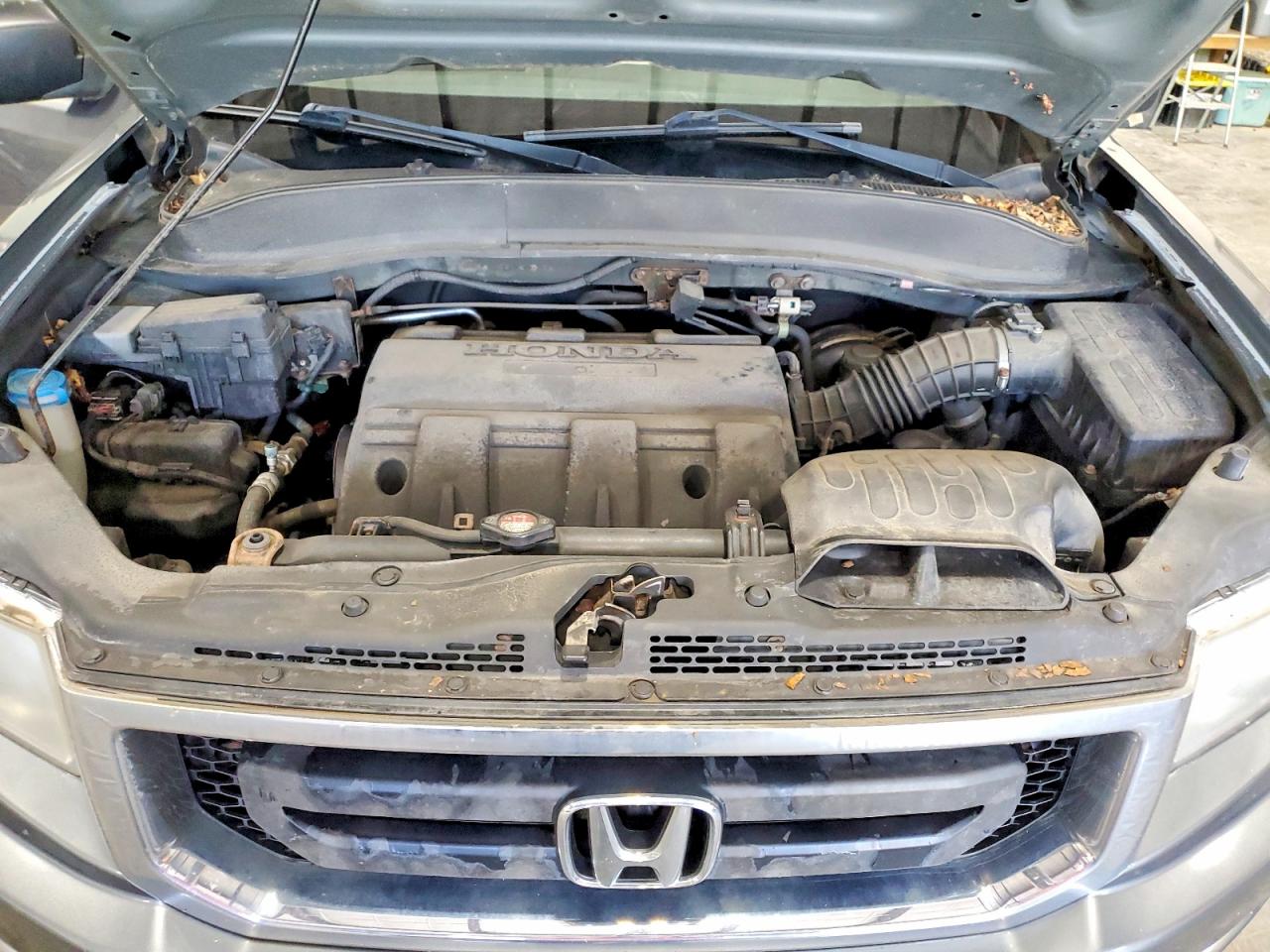 2011 HONDA RIDGELINE
