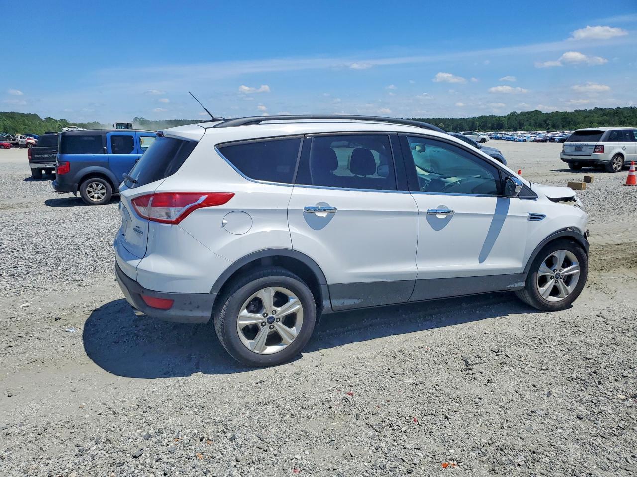 2016 FORD ESCAPE