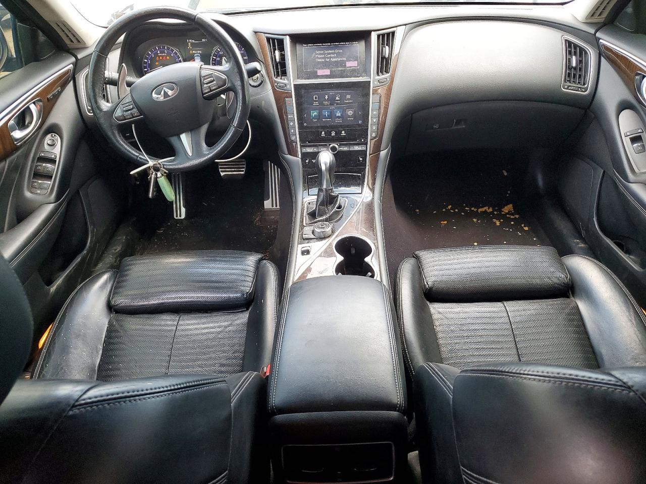 2016 INFINITI Q50