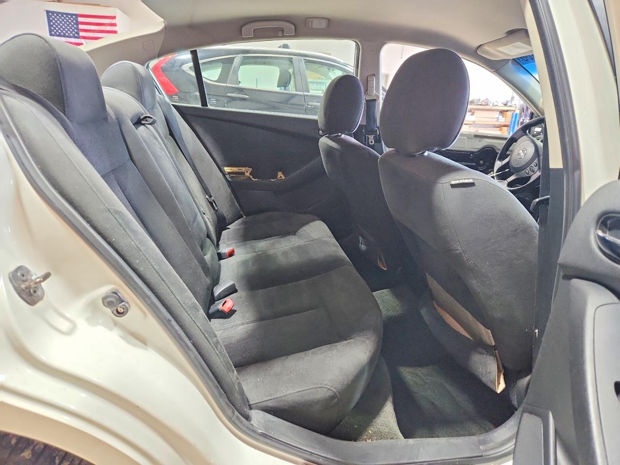 2010 NISSAN ALTIMA