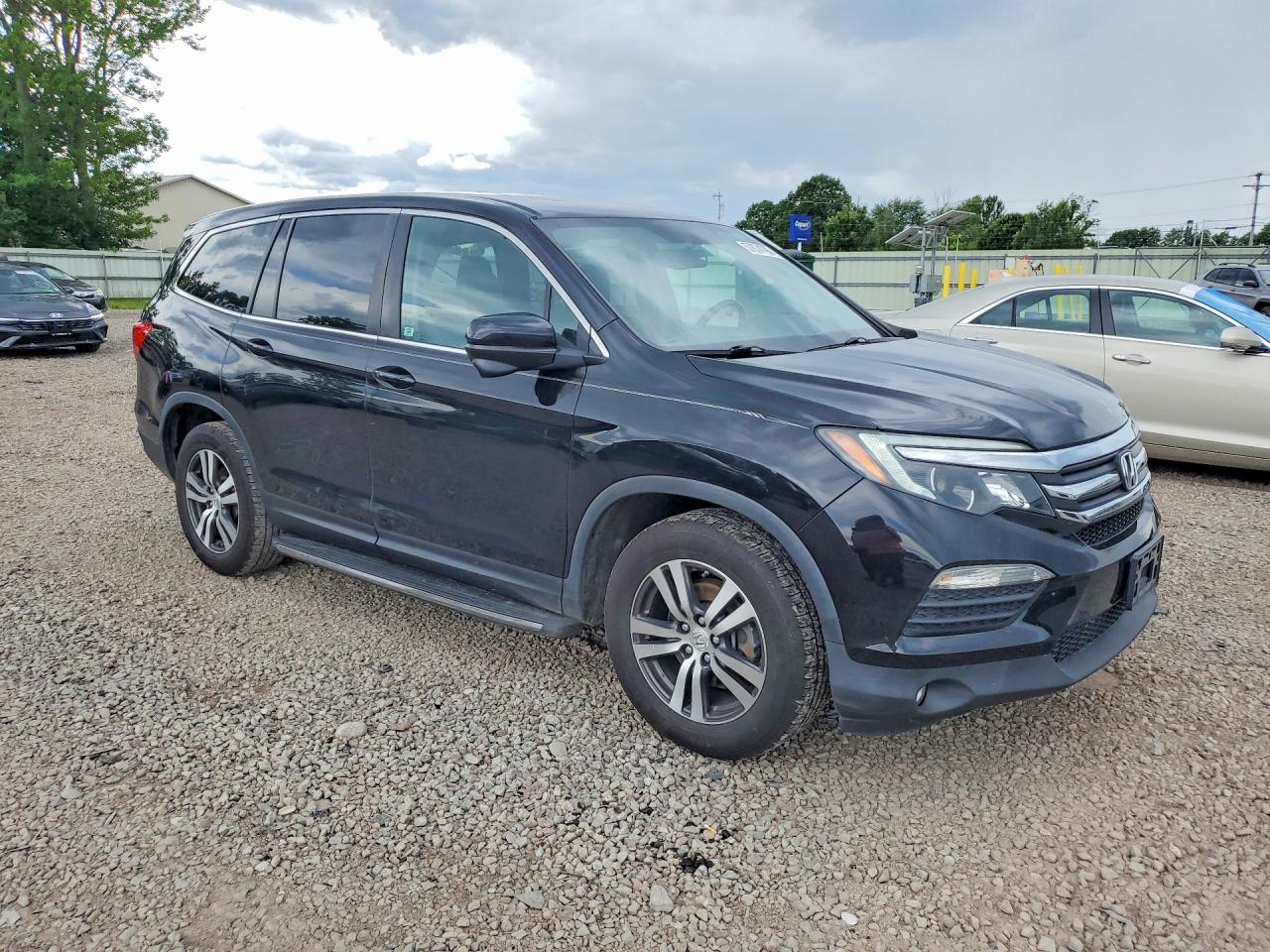 2017 HONDA PILOT