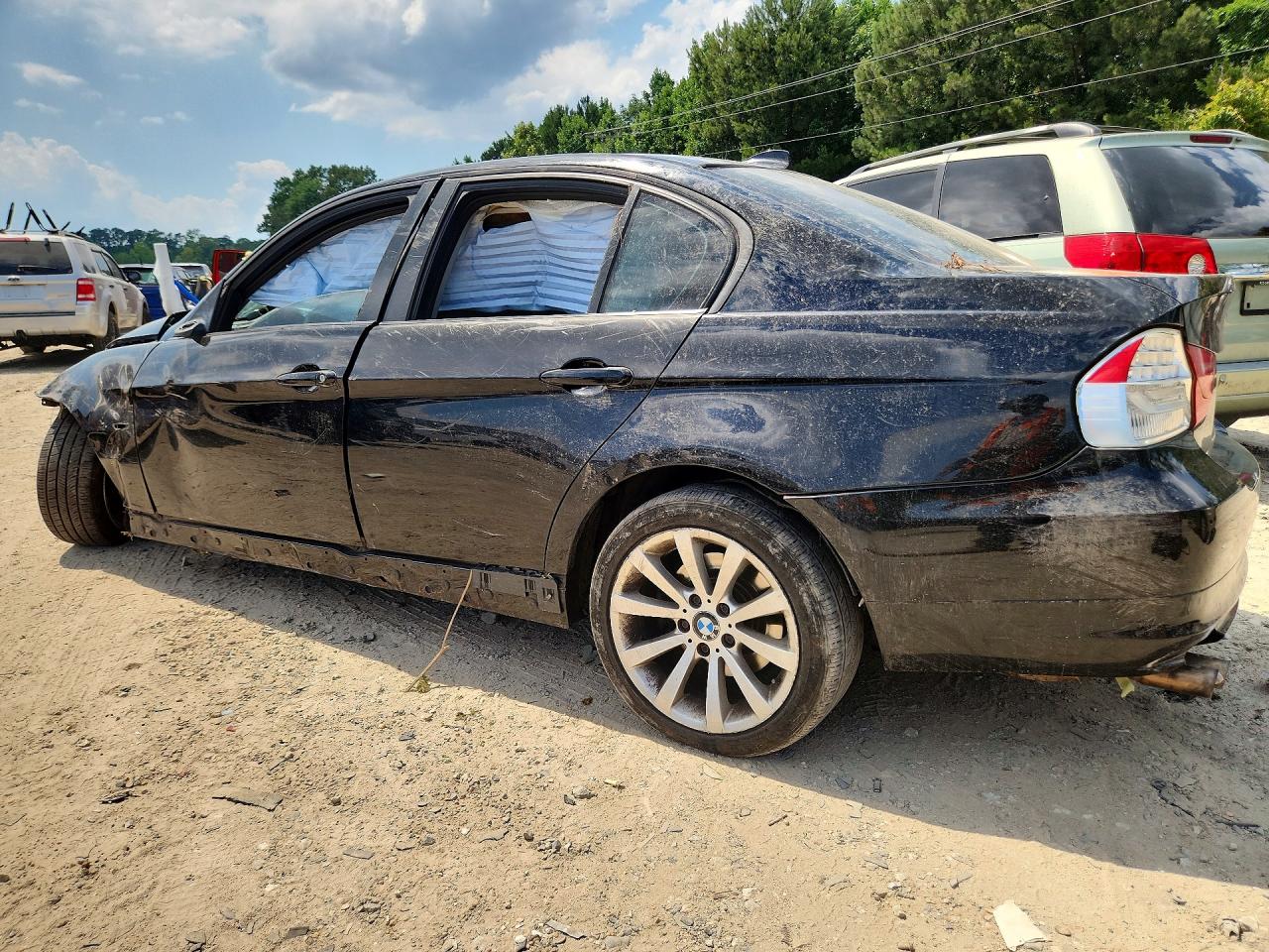 2011 BMW 3 SERIES
