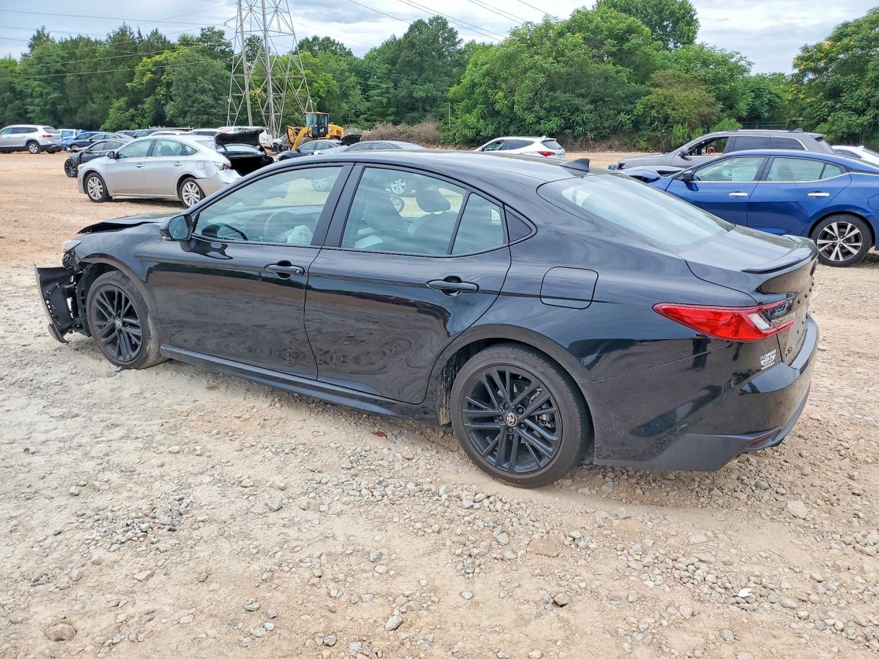 2025 TOYOTA CAMRY
