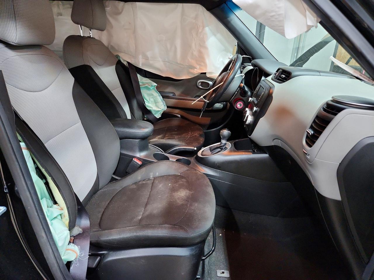 2017 KIA SOUL