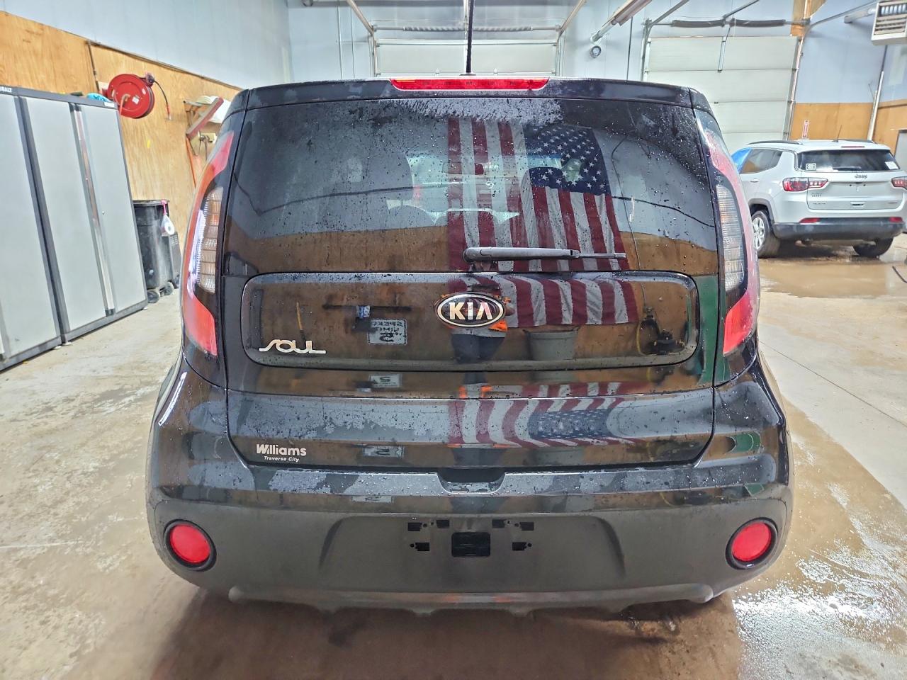 2017 KIA SOUL