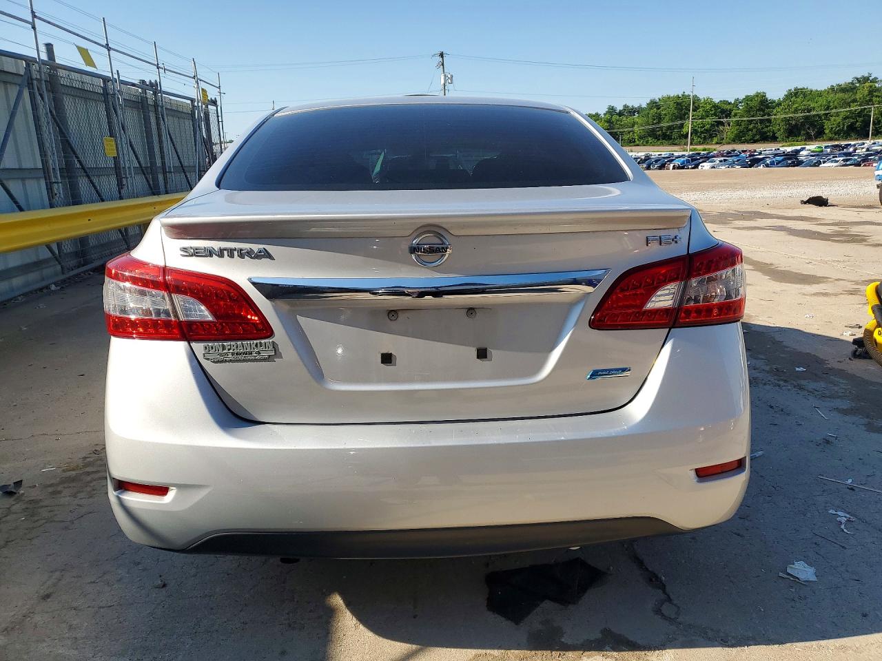 2015 NISSAN SENTRA