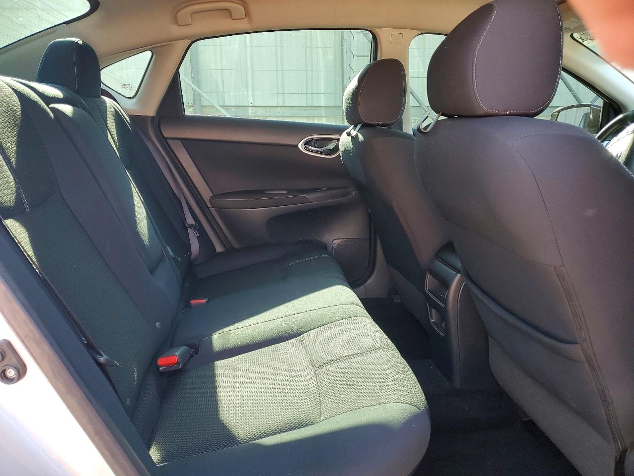 2015 NISSAN SENTRA