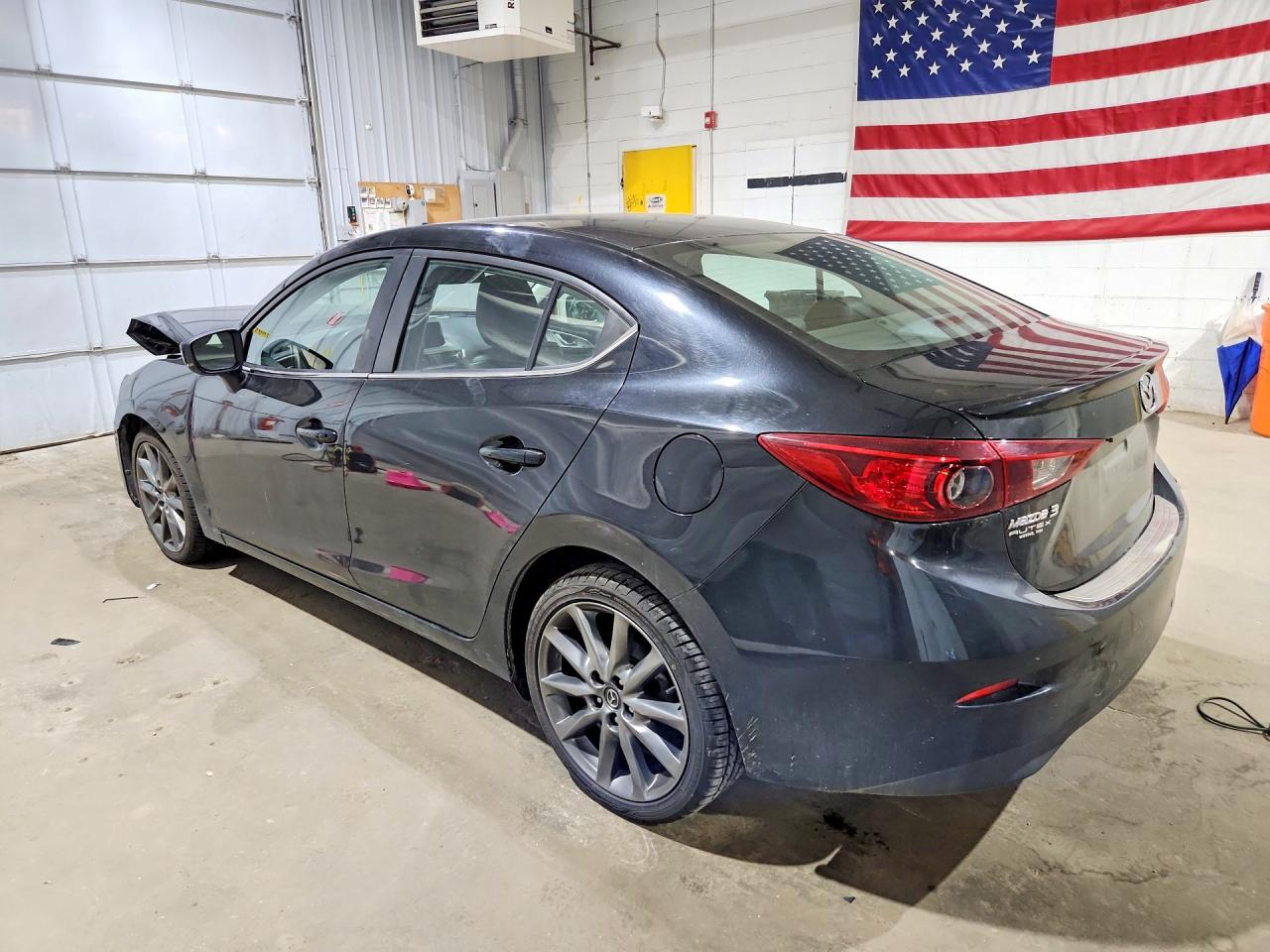 2018 MAZDA 3