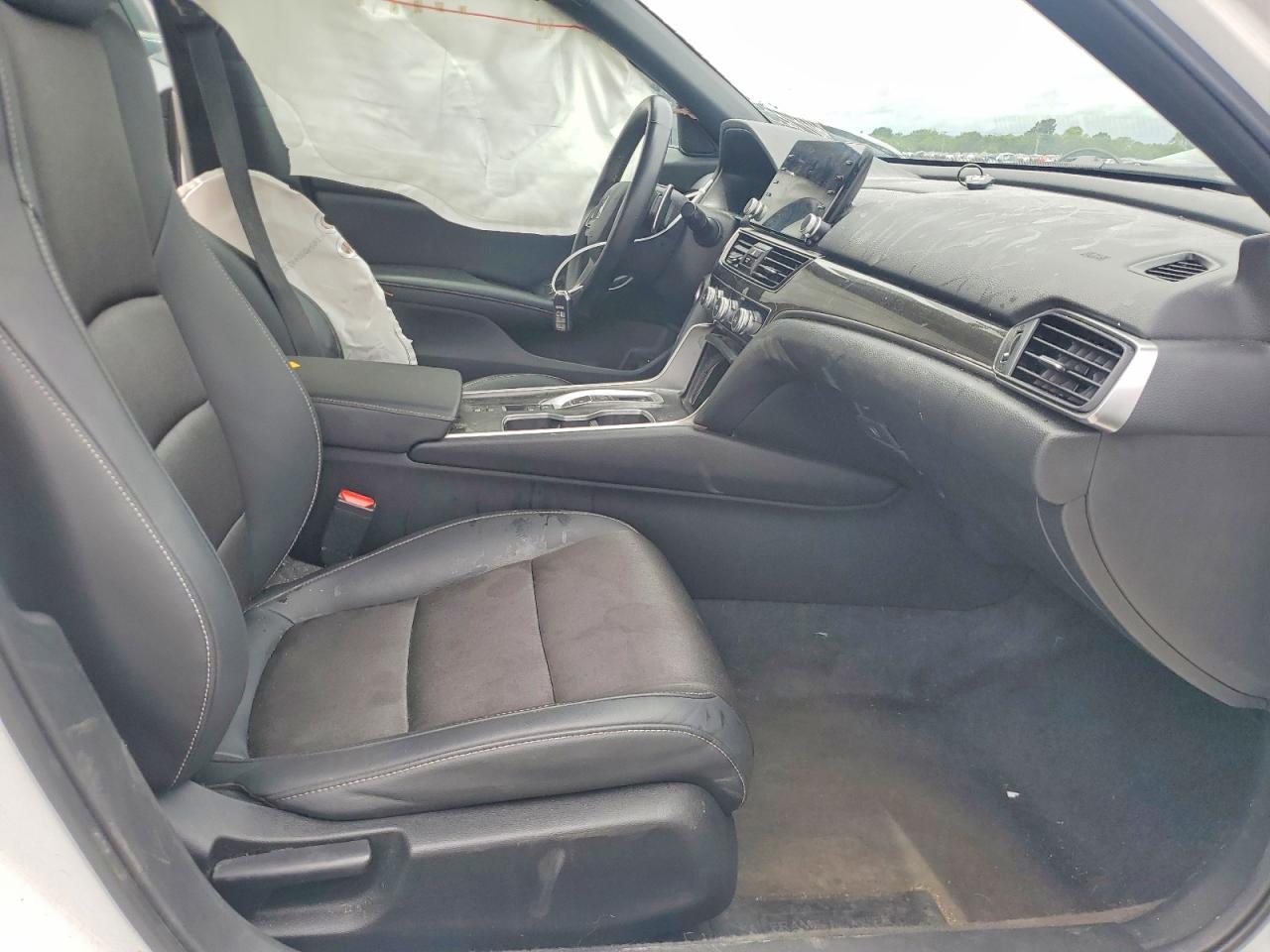 2022 HONDA ACCORD